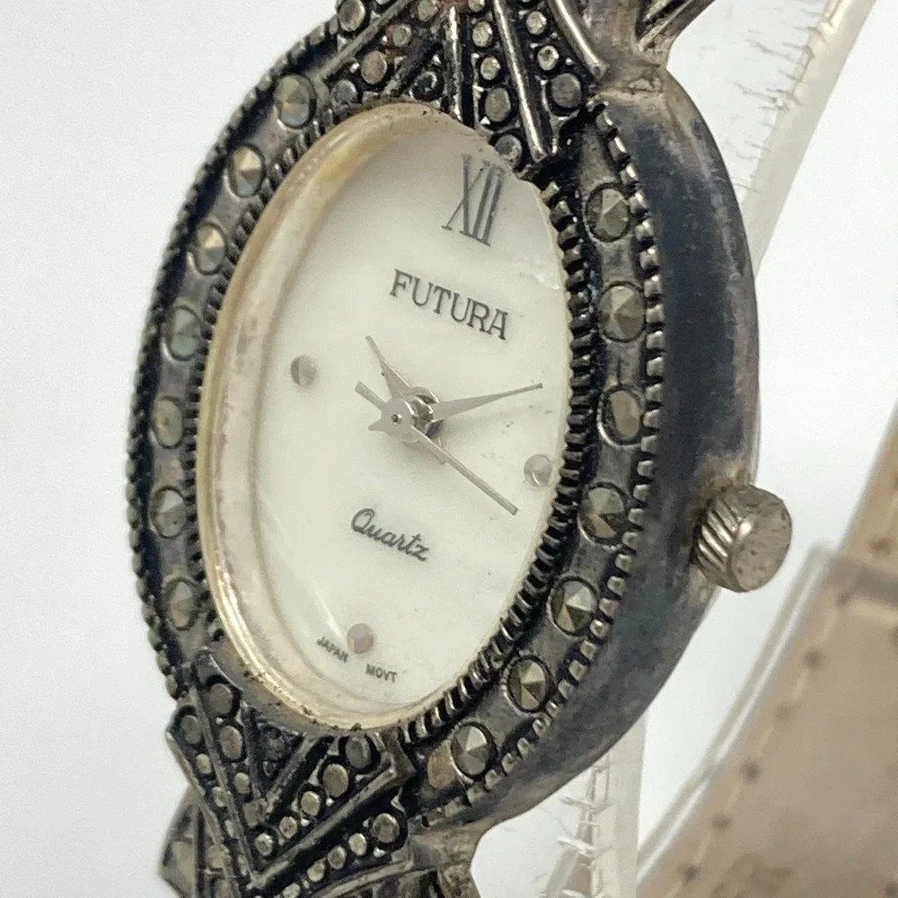 Vintage Futura Women's Watch Marcasite 22mm Silver Tone MOP Oval New Battery 8